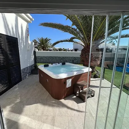 Sunstone Willa Playa Blanca (Lanzarote)